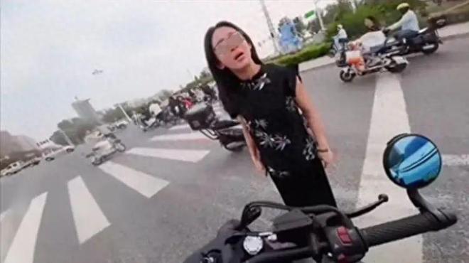 后续：女司机气到流产公布完整行车记录仪尊龙凯时app平台河北女司机与骑手冲突(图9)
